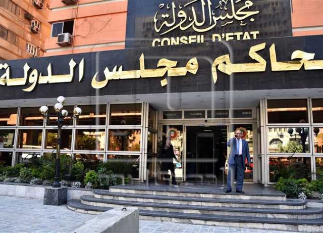 تأديب 3 محامين بمصر للطيران لارتكابهم مخالفات مالية جسيمة