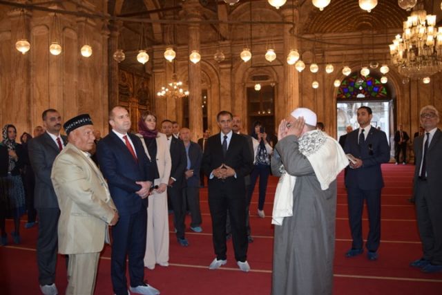 خبير اقتصادى : زيارة الرئيس البلغارى للمناطق الاثرية تسويقا جيدا للسياحة لتصبح مصر واجهة للسائحين الأوروبيين