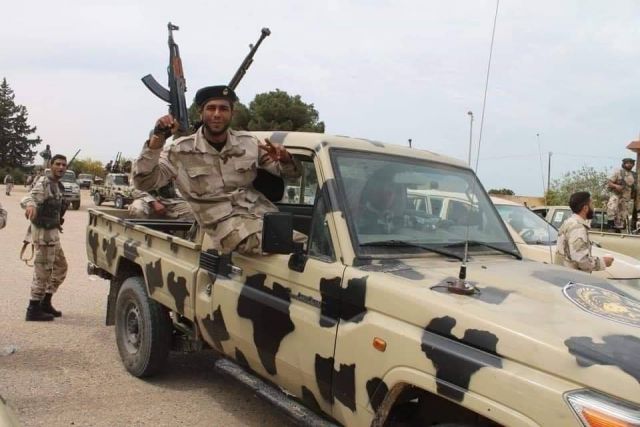 الجيش الوطني الليبي يعزز بقوات خاصة بمحاور القتال في طرابلس