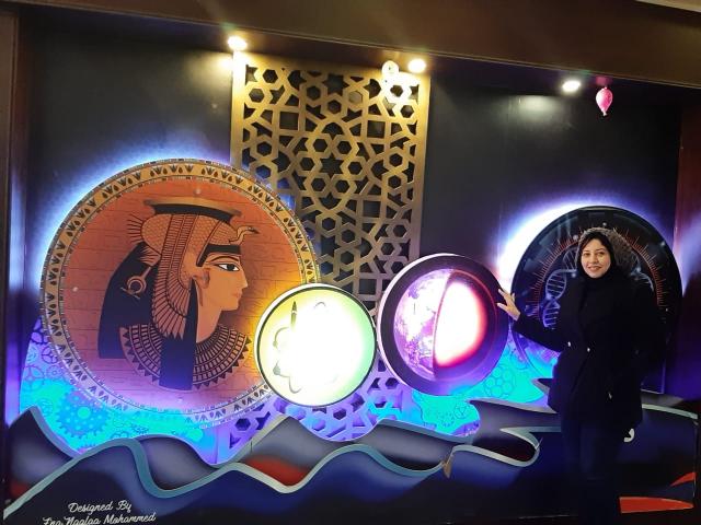  جداريه  للفنانة التشكيلة  نجلاء محمد عن حضارة مصر بالمركز الاستكشافى للعلوم والتكنولوجيا