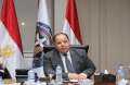 وزير المالية يجتمع عبر تقنية...