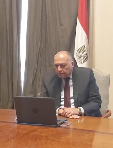  شكري يُؤكد على موقف مصر الراسخ من القضية الفلسطينية خلال الدورة غير العادية لمجلس جامعة الدول العربية