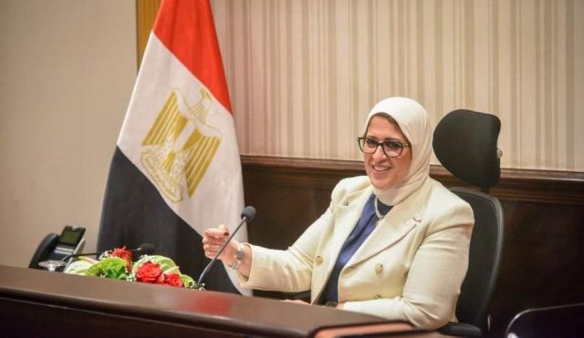 وزيرة الصحة: استقبال ٢٥٠ ألف جرعة من لقاح استرازينيكا بمطار القاهرة الدولي اليوم