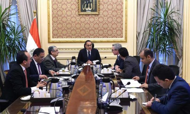 رئيس الوزراء يتابع موقف تنفيذ مشروعات شركة ”سكاتك النرويجية” في مصر