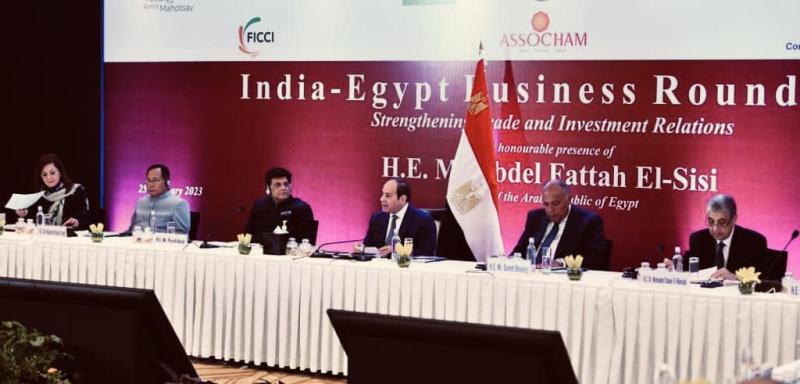 الرئيس السيسى يشارك  في اجتماع موسع لرؤساء كبرى الشركات الهندية ورجال الاعمال الهنود