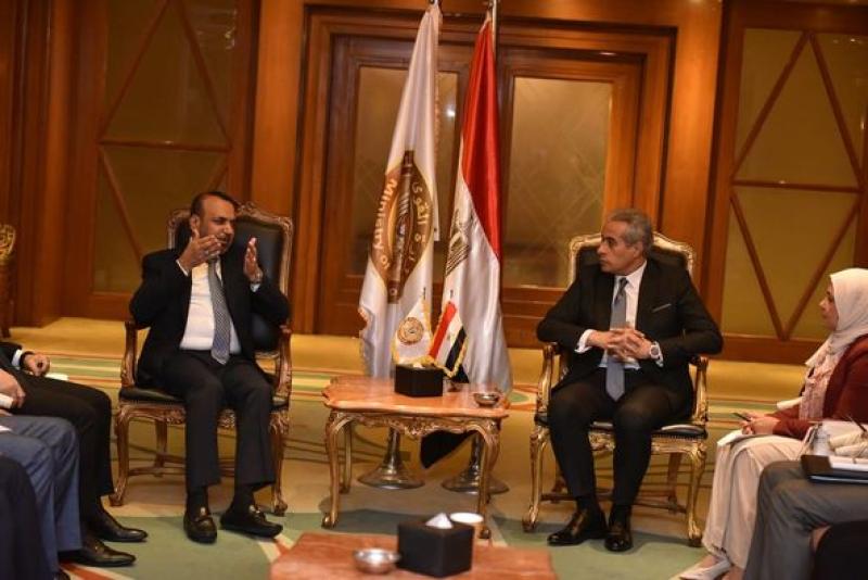 وزير القوى العاملة يلتقي بنظيره العراقي لتعزيز التعاون..وبحث ملف ”المعاشات التقاعدية”