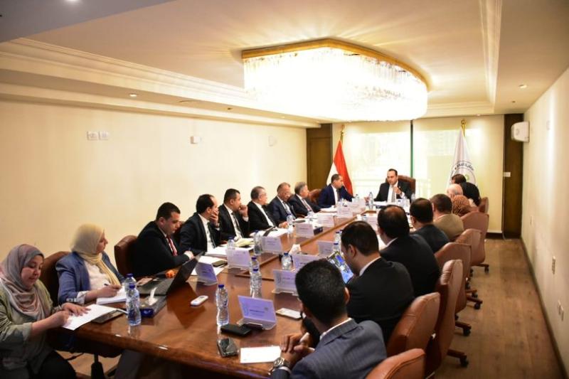 مجلس إدارة الهيئة يهنئ القوات المسلحة الباسلة بمناسبة الذكرى الثانية والأربعين لعيد تحرير سيناء