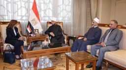الأخبار